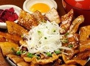 北海道名物【絶品豚丼】の作り方　ご飯がすすむ丼ぶりレシピ