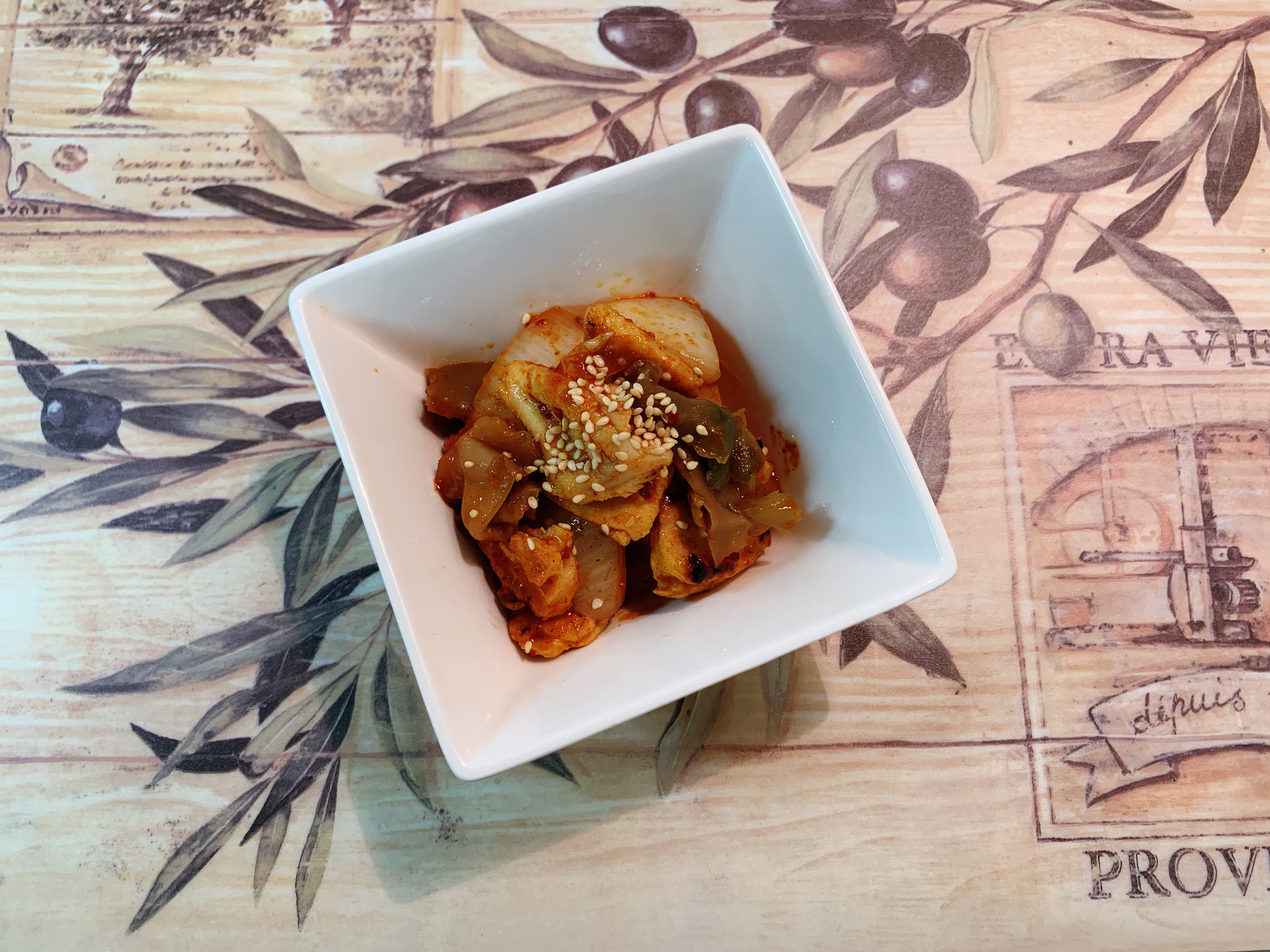 スタミナ 簡単レシピ 鶏なんこつのキムチ炒め 料理とゴルフ好きの料理長のブログ