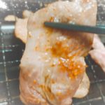 豚肉を使った簡単料理〖豚肩ロースの一味焼き〗の作り方　