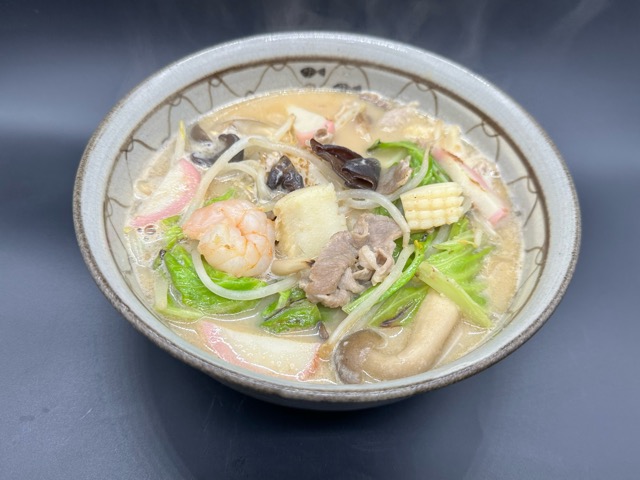 麺料理レシピ〖中華麺でチャンポン〗