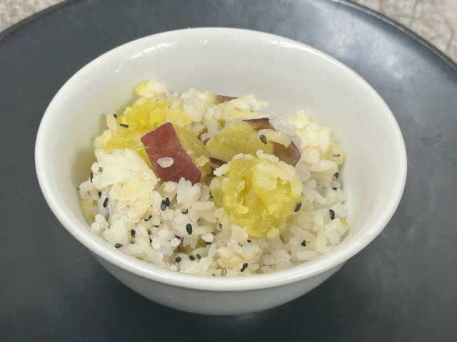 米料理レシピ〖さつま芋ご飯〗